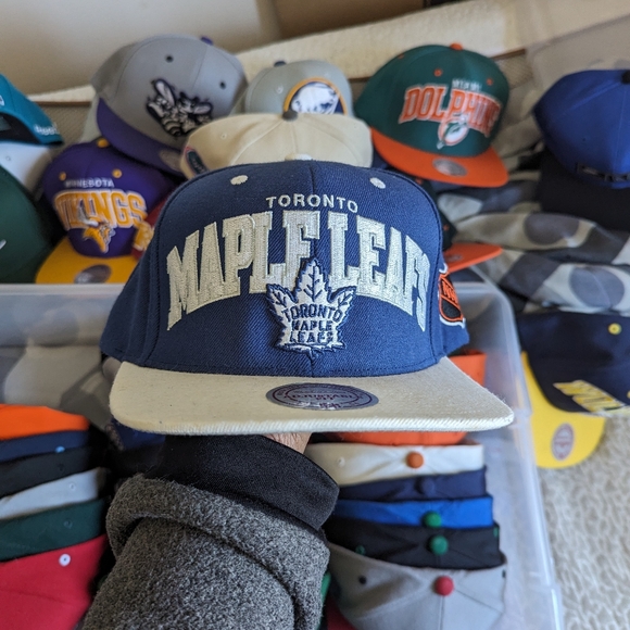 Maple Leafs Snapback - Picture 3 of 8